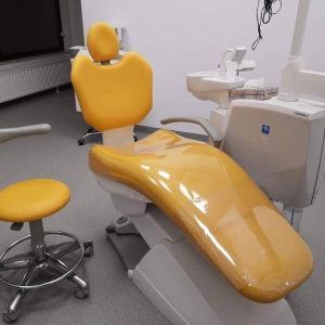 fotel żółty